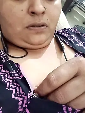 Sexey-Rani online show from 11-17-25, 08:29