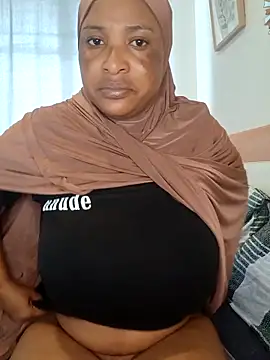Sweetbxxx24 online show from 04-19-26, 09:21