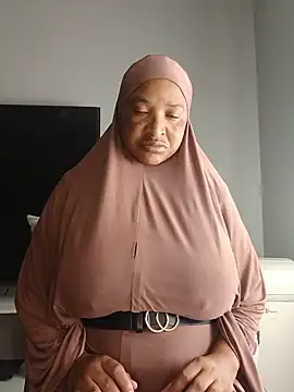 Sweetbxxx24 online show from 07-17-26, 07:16