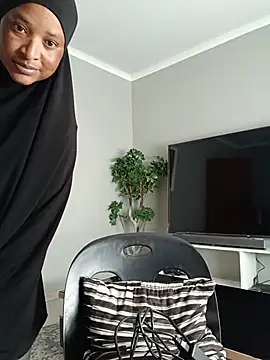 Sweetbxxx24 online show from 07-06-26, 08:43