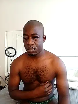 Snapshot of WaiterZim chatting on 10-16-25, 07:49 WaiterZim online show from 10-16-25, 07:49