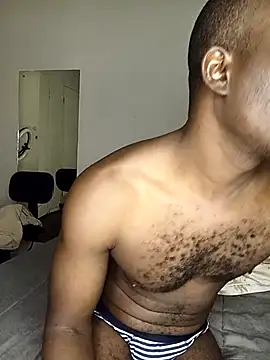 Snapshot of WaiterZim chatting on 10-12-25, 01:07 WaiterZim online show from 10-12-25, 01:07