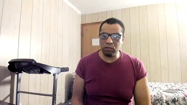 NaturalBeautyQueen online show from 06-15-26, 11:26