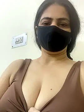 SashaPatel online show from 10-22-25, 03:06
