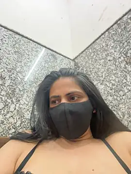 SashaPatel online show from 04-22-26, 01:51
