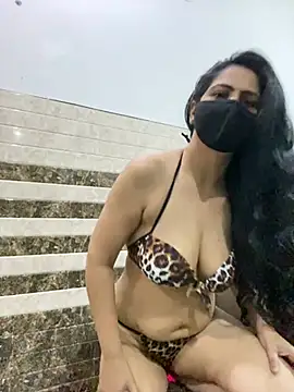 SashaPatel online show from 05-09-26, 02:59
