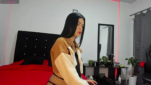 Snapshot of NicoleFletcher chatting on 09-19-25, 10:52 NicoleFletcher online show from 09-19-25, 10:52