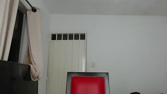 Alex mojica online show from 09-26-25, 07:37