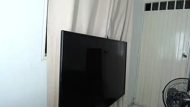 Alex mojica online show from 10-04-25, 05:53