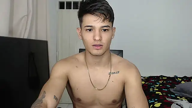 Alex mojica online show from 09-20-25, 09:25