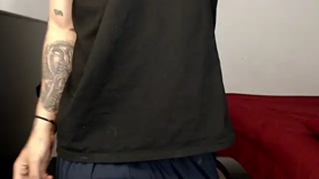 Alex mojica online show from 02-24-26, 06:14