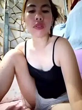 Deliciousgirl14 online show from 05-28-26, 08:55