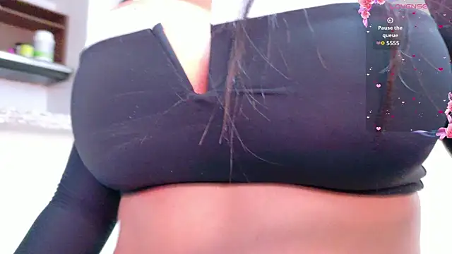 Michelle Ferrerr online show from 07-22-26, 10:06
