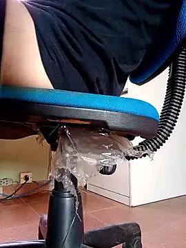 cherlebrow online show from 03-07-26, 01:38