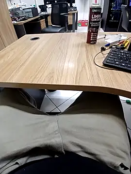 cherlebrow online show from 12-22-25, 05:13