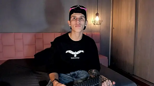  realwav online show from 11-20-25, 05:02