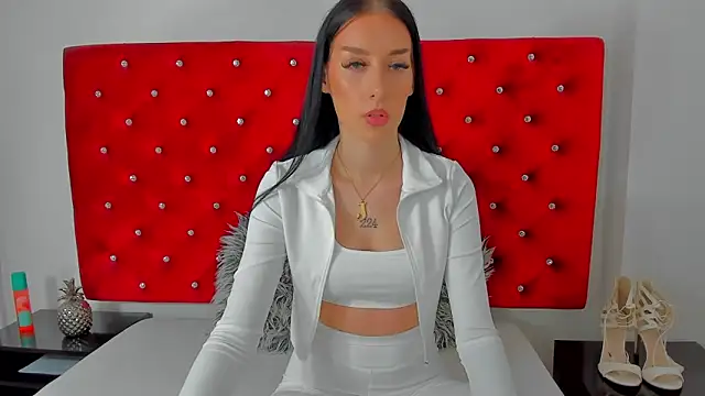 PleasureJasmine online show from 11-26-25, 10:26