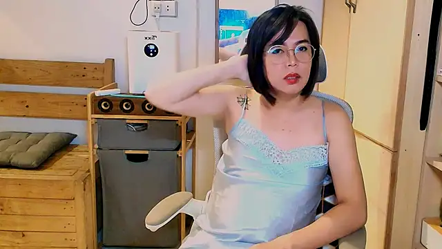 moriliciousxxx online show from 10-28-25, 11:58