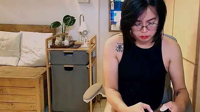 moriliciousxxx online show from 02-24-26, 11:49