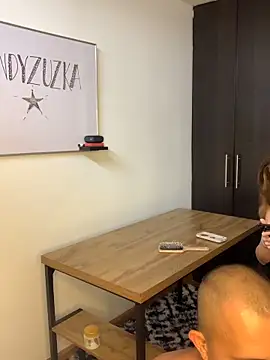 andyzuzka online show from 02-25-26, 03:34