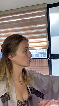 andyzuzka online show from 10-27-25, 01:34