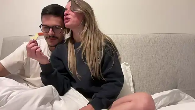 SweetGraciosa online show from 10-19-25, 12:35