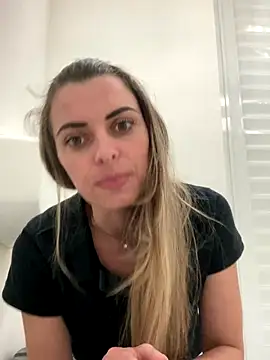 SweetGraciosa online show from 09-18-25, 08:12