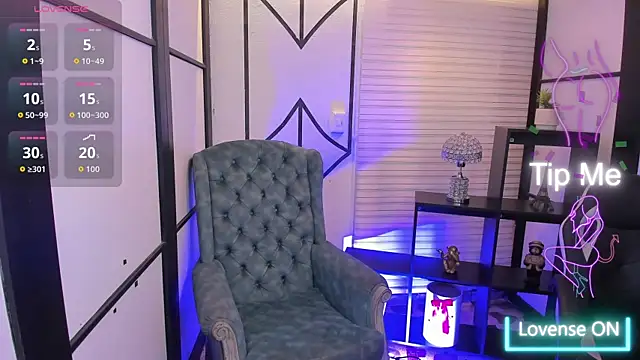 NahomiRichards  online show from 12-02-25, 05:31