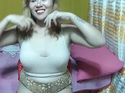 Strawberryyou online show from 10-02-25, 01:14