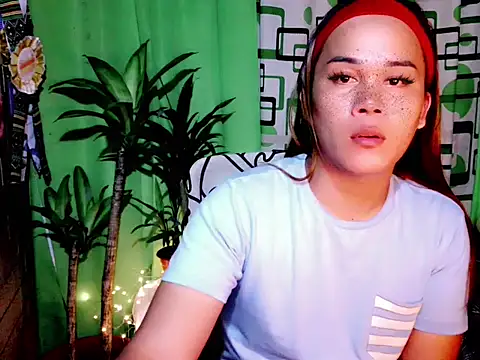 Snapshot of urdreamgirljacky chatting on 10-22-25, 05:12 urdreamgirljacky online show from 10-22-25, 05:12