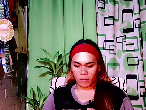 Snapshot of urdreamgirljacky chatting on 10-15-25, 12:13 urdreamgirljacky online show from 10-15-25, 12:13