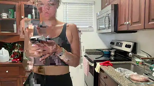 prettyykitty22 online show from 05-10-26, 05:15