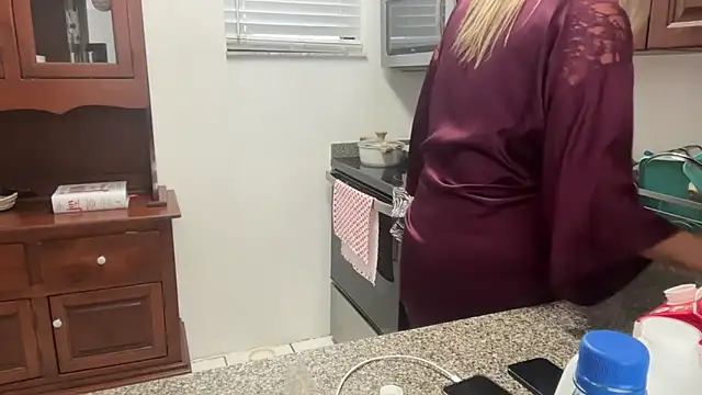 prettyykitty22 online show from 02-08-26, 04:05