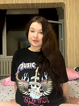 Di Olivia online show from 11-09-25, 04:33