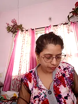 thanusi 2 online show from 10-22-25, 06:13