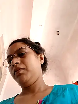 thanusi 2 online show from 09-30-25, 05:13