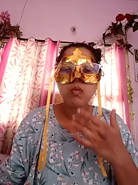 thanusi 2 online show from 12-18-25, 08:52