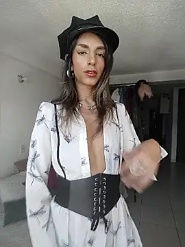 Theevae online show from 03-31-26, 04:20