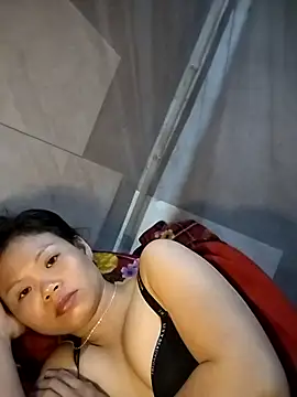 LinhNa999 online show from 11-25-25, 01:28