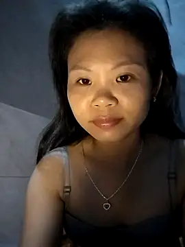 LinhNa999 online show from 11-12-25, 12:42