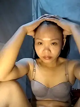 Snapshot of LinhNa999 chatting on 10-04-25, 12:07 LinhNa999 online show from 10-04-25, 12:07