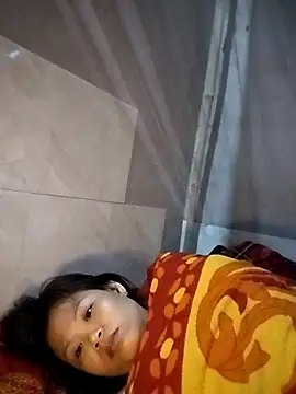 LinhNa999 online show from 11-23-25, 01:04