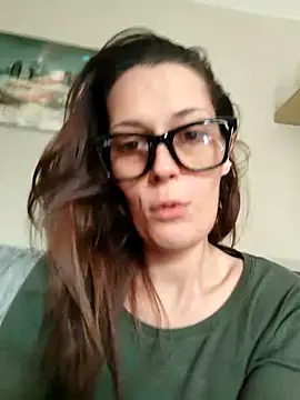 Mila Luciphya online show from 01-12-26, 01:07