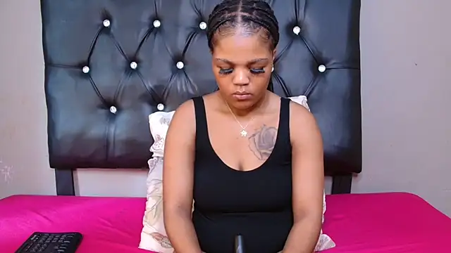 SEXYFISHXX online show from 10-07-25, 05:41