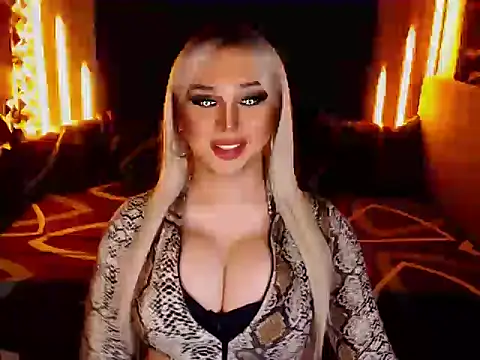 Icella online show from 01-19-26, 05:33