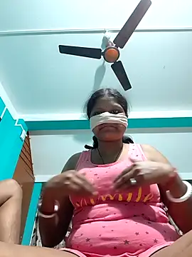 Indian  coupel999 online show from 05-11-26, 05:43