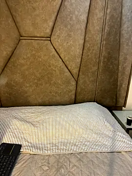 Snapshot of Isabela_Colins chatting on 09-09-25, 12:58 Isabela Colins online show from 09-09-25, 12:58