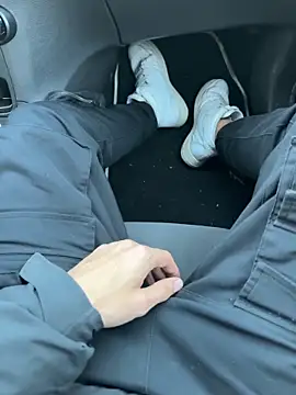 Manu97k online show from 11-03-25, 06:29