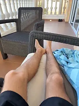 Manu97k online show from 11-06-25, 09:24