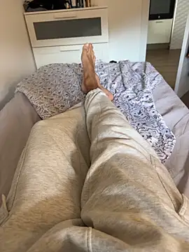 Manu97k online show from 12-01-25, 08:26